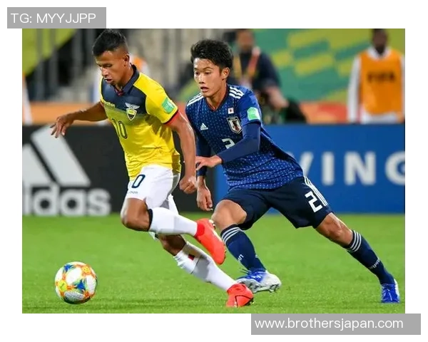 马内的传奇之路:从非洲小村到欧洲顶级足球舞台的辉煌历程